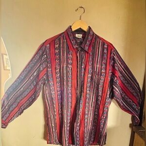 Long sleeve men’s shirt. Southwest design. 100% soft, lightweight fabric.